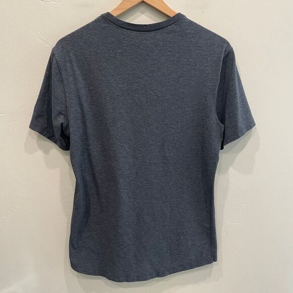 Lululemon Men’s Lululemon 5 Year Basic Tee in Heathered Black - Picture 4 of 11